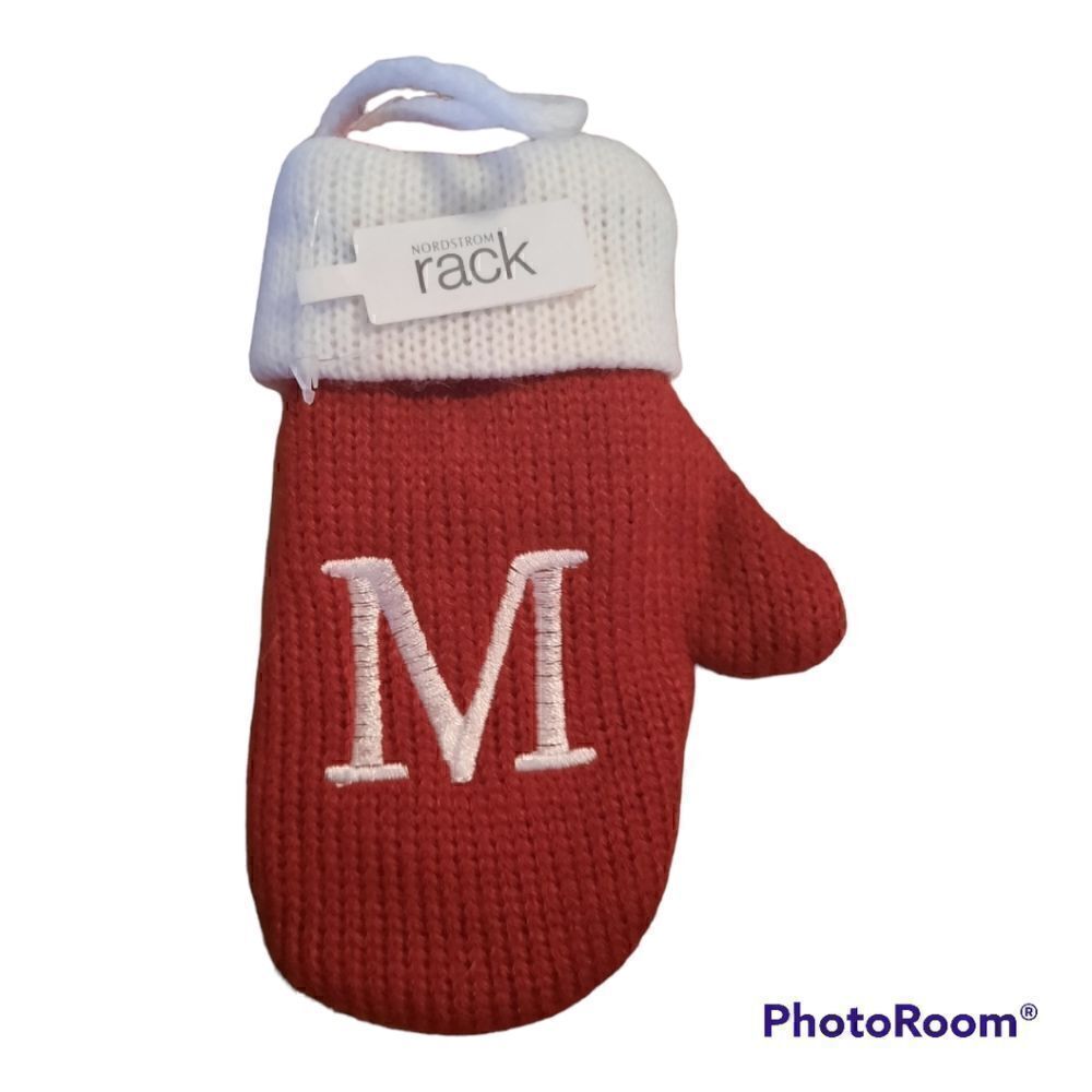 Nordstrom Rack Monogram M Knitted Mitten